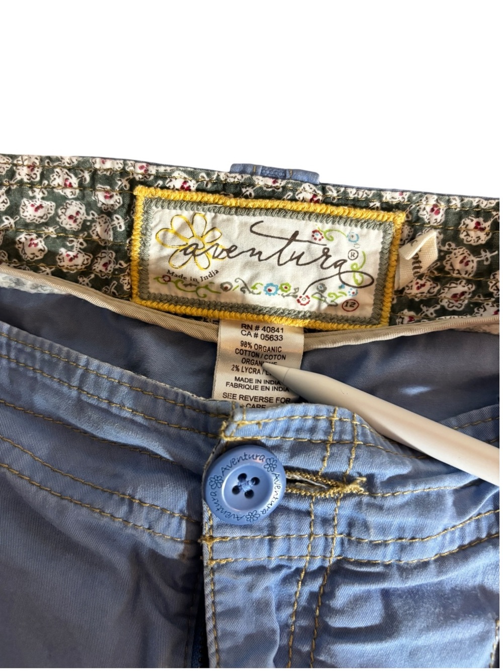 Aventura Women's Cargo Bermuda Shorts Lot of 2 Size 12 Blue & Khaki - Picture 11 of 12